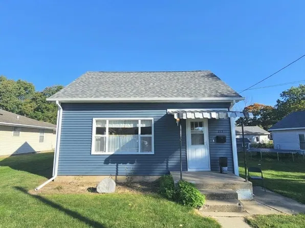 215 E Rutledge Ave, Petersburg, IL 62675
