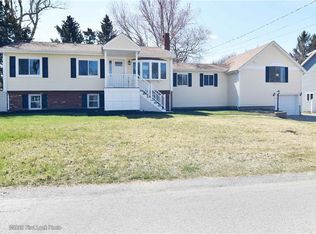 11 Hull St, Jamestown, RI 02835