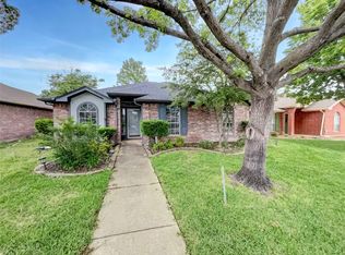 1428 Cool Springs Dr, Mesquite, TX 75181