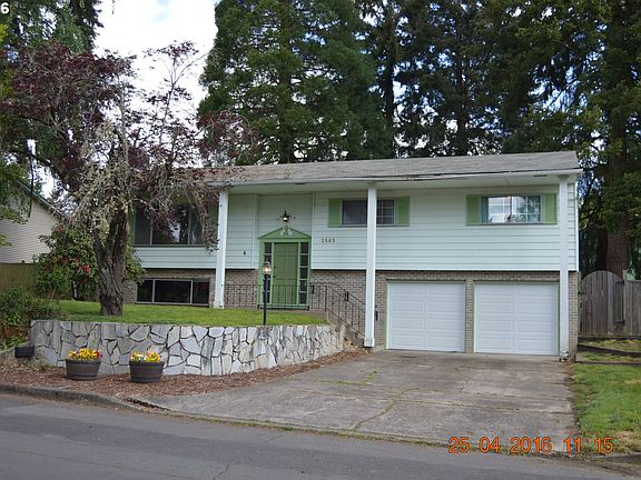 5th image of 2565 SE Alder St
