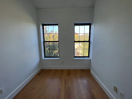 Rented by MADEHOME | media 10