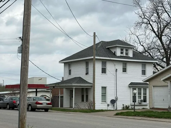 118 W Burlington Ave, West Burlington, IA 52655