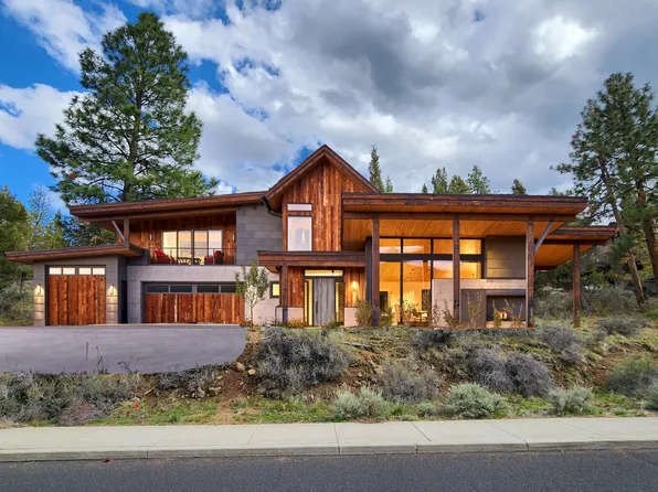 1535 NW Remarkable Dr, Bend, OR 97703