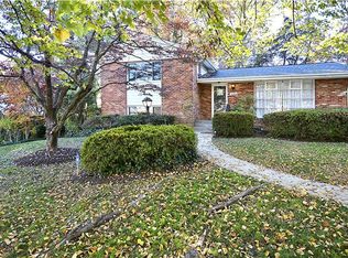 9204 Cedarcrest Dr, Bethesda, MD 20814