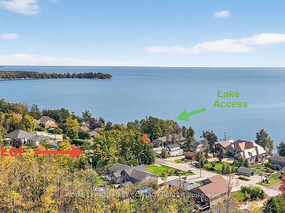 3rd image of 2266 Lakeshore Rd E