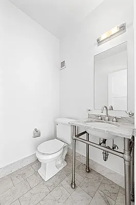 Rented by Corcoran | media 27