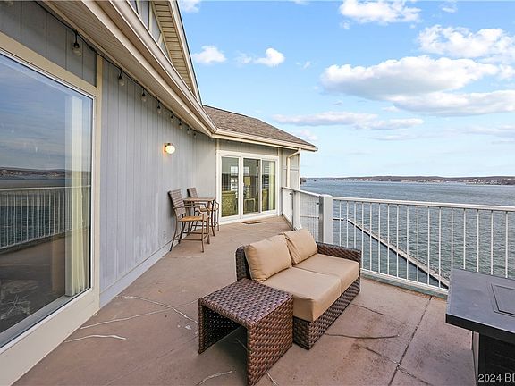 5th image of 382 Regatta Bay Cir Unit 4A