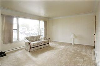 1st image of 6538 Oakland Dr