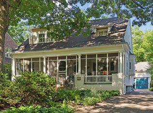 1323 Keston St, Saint Paul, MN 55108