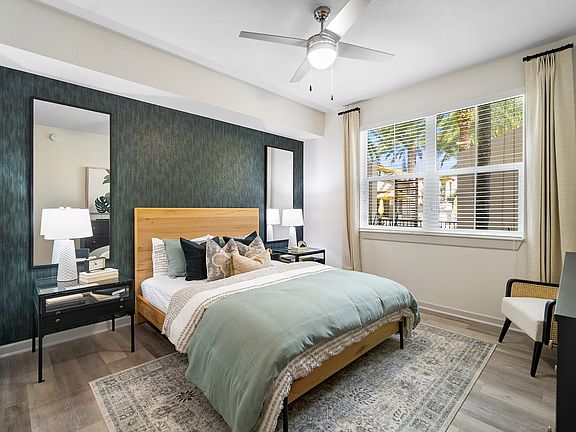 5th image of 290 Courtney Lakes Cir #9-311