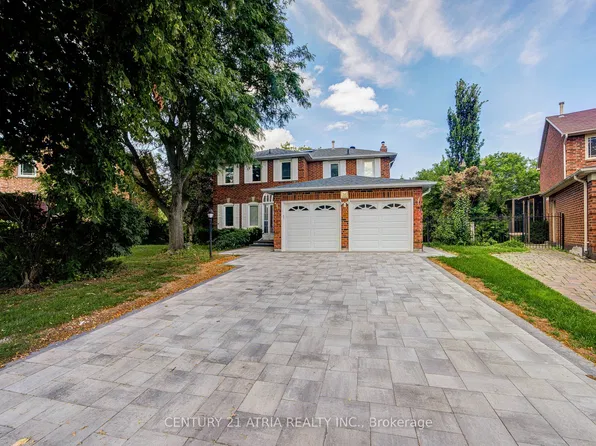 35 Millstone Ct, Markham, ON L3R 7M4