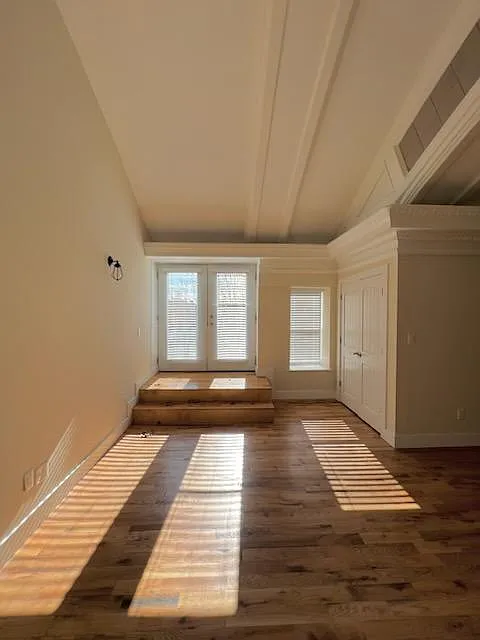 1 bed, 958 sqft, $1,799 — Photo 4