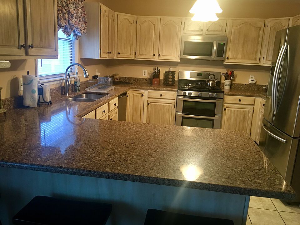 Quartz countertop