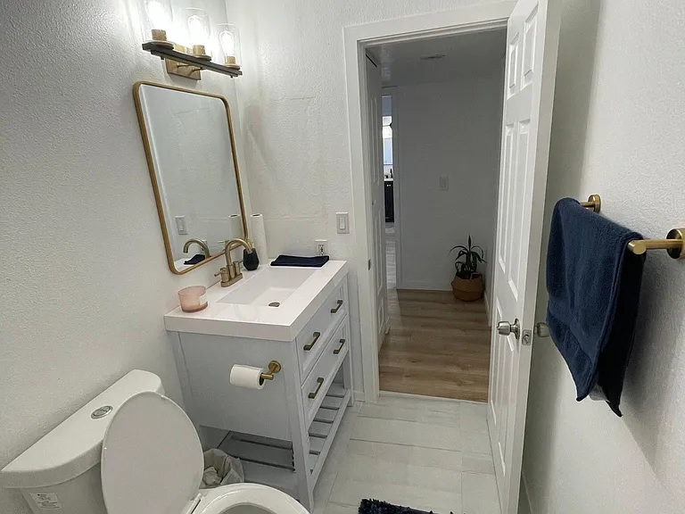 814 Jennifer Ln #A — Photo 7