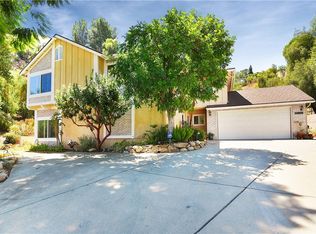 22130 Martinez St, Woodland Hills, CA 91364