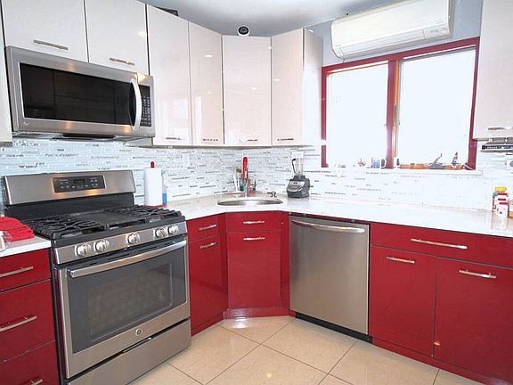 2nd image of 2011 E 33rd St #A