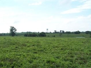 6911 SE 240th St, Lathrop, MO 64465