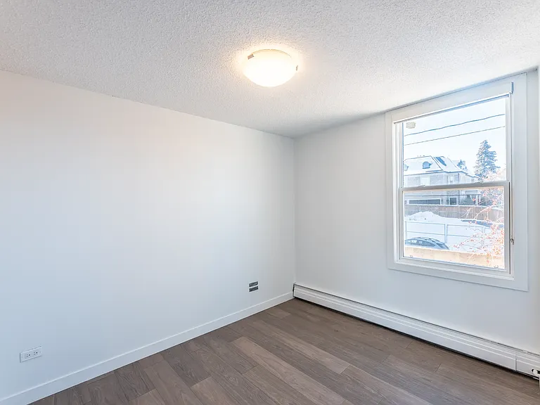 2010 Hope St SW #104 — Photo 58