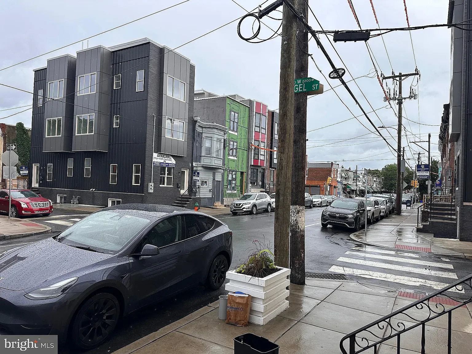 1822 S 22nd St — Photo 2