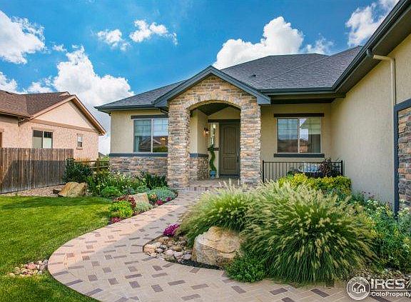 3rd image of 8413 Cherry Blossom Dr