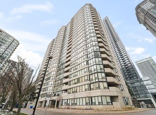 330 Rathburn Rd W #305, Mississauga, ON L5B3Y1