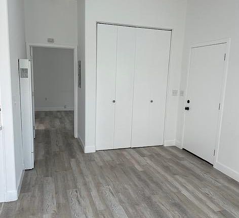2nd image of 794 Beech Ave