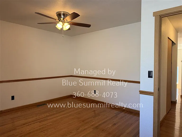 4405 Seville Dr SE — Photo 15