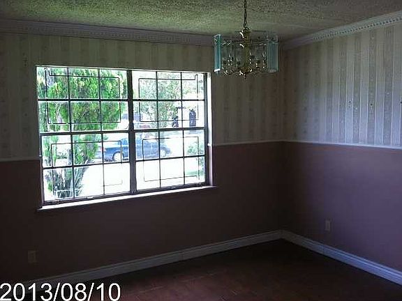 3rd image of 541 Turtle Creek Ln