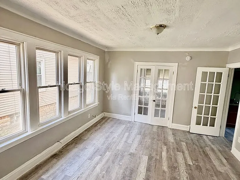 12138 S Parnell Ave — Photo 5