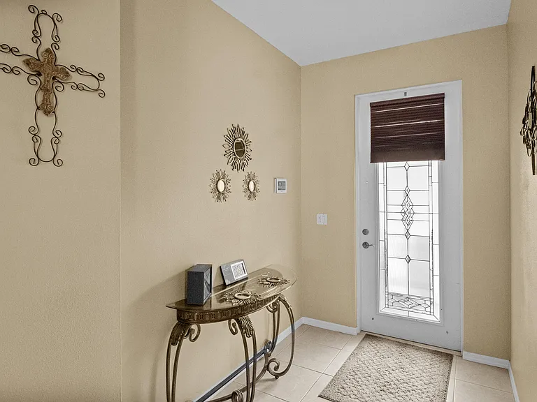 222 SW Manatee Springs Way — Photo 5