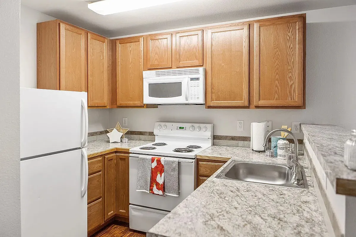 Atrium Suites - 2 BR/2 BA & 3 BR/3 BA — Photo 1