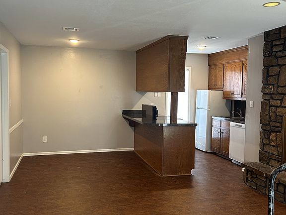 2nd image of 13739 Turnberry Ln Unit 101