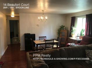 14 Beaufort Ct, Pittsburgh, PA 15226