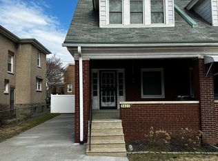 5823 Henry Ave, Philadelphia, PA 19128