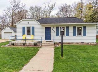 420 W Oak St, Baraboo, WI 53913