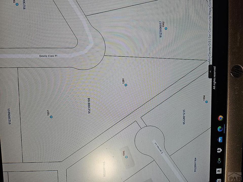 2nd image of 1207 N Devils Claw Pl