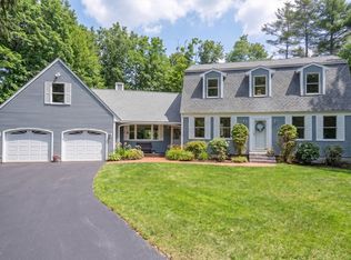 6 Smythe Cir, North Reading, MA 01864