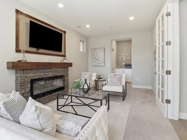 1626 California Cir, Milpitas, CA 95035