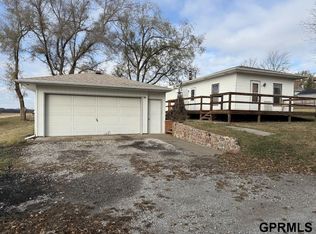 308 Elm St, Pleasant Dale, NE 68423