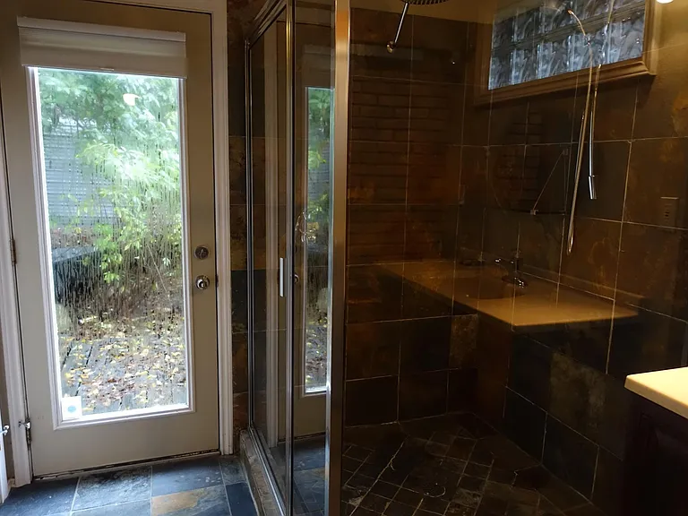 5311 Sunshine Dr — Photo 41