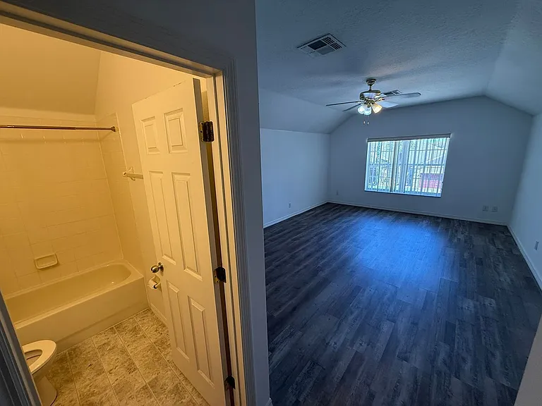 2616 Plumberry Ave — Photo 17