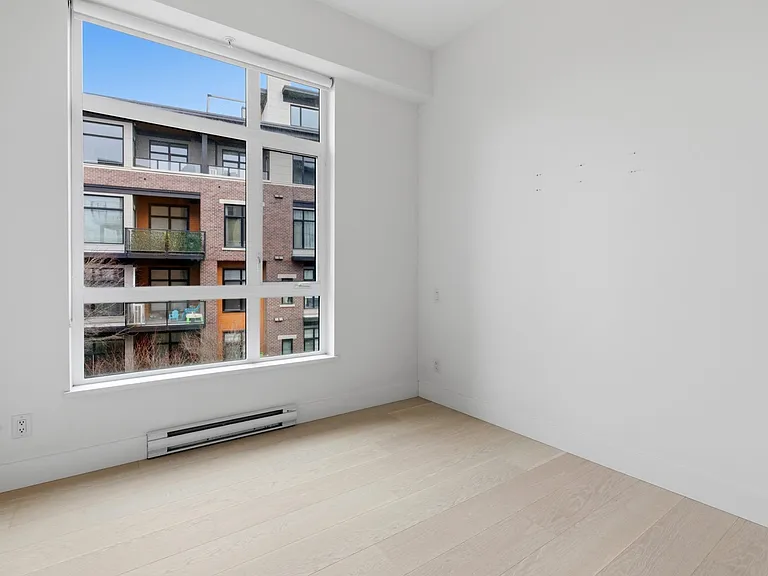 300 Salter St #205 — Photo 11