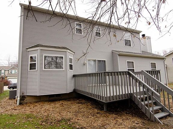 3rd image of 148 Seymour Ave