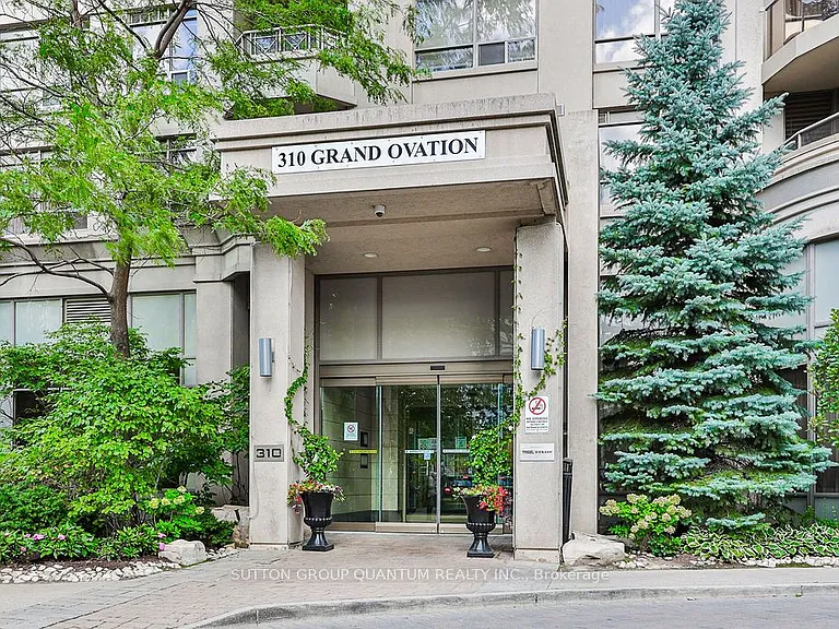 310 Burnhamthorpe Rd W #1602 — Photo 3
