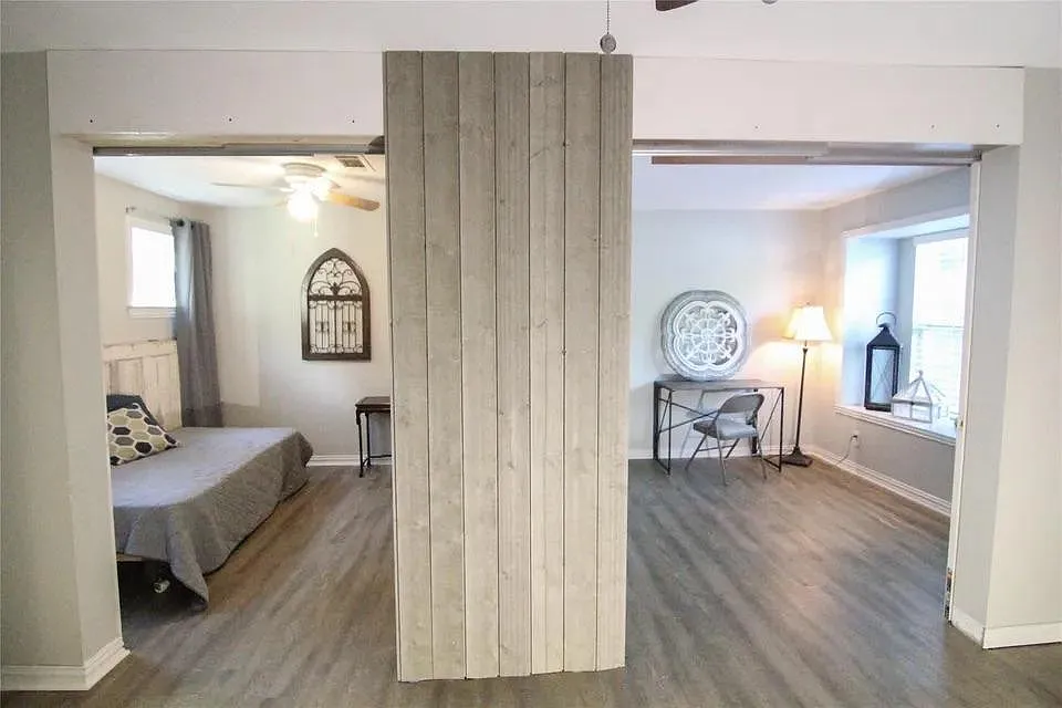 2 bed, 400 sqft, $900 — Photo 4