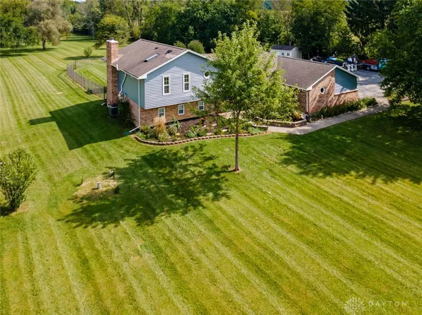 7595 Staley Rd, New Carlisle, OH 45344