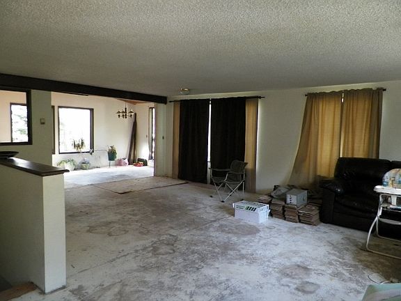 2nd image of 846 Forest Park Dr