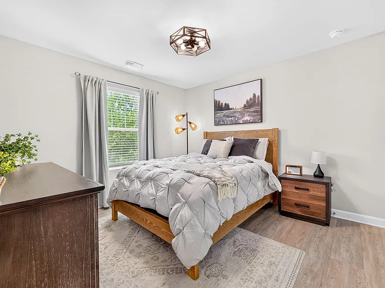 1234 Colgher St — Photo 32