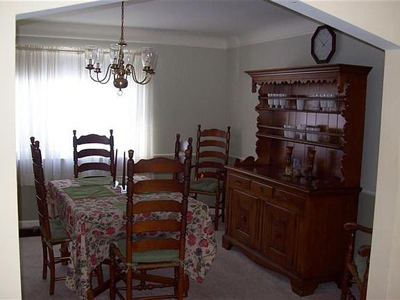 5th image of 4283 Dartmouth Dr