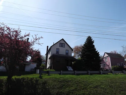 107 Glenn Ave Photo 1